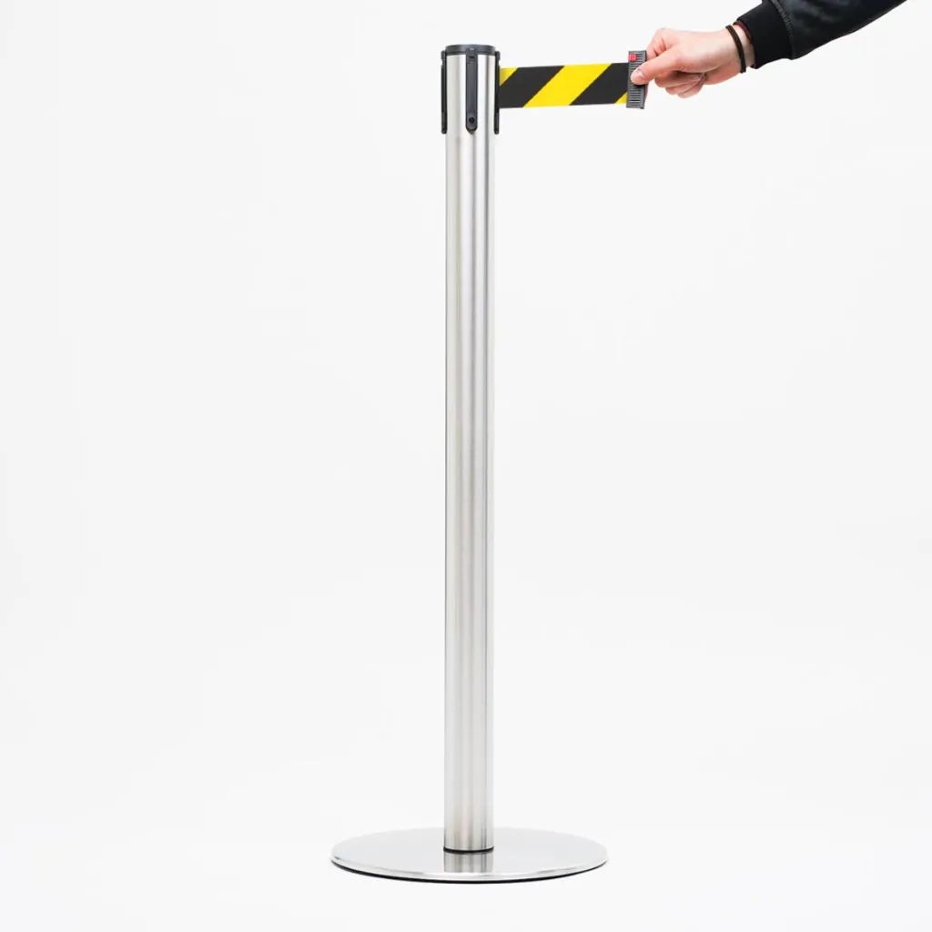 Poteau de guidage acier brossé avec sangle jaune noir sécurité rétractable professionnel TELNALINE