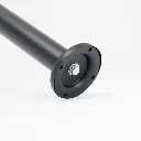 Détail base de fixation au sol avec écrou central pour poteau de guidage professionnel TELNALINE