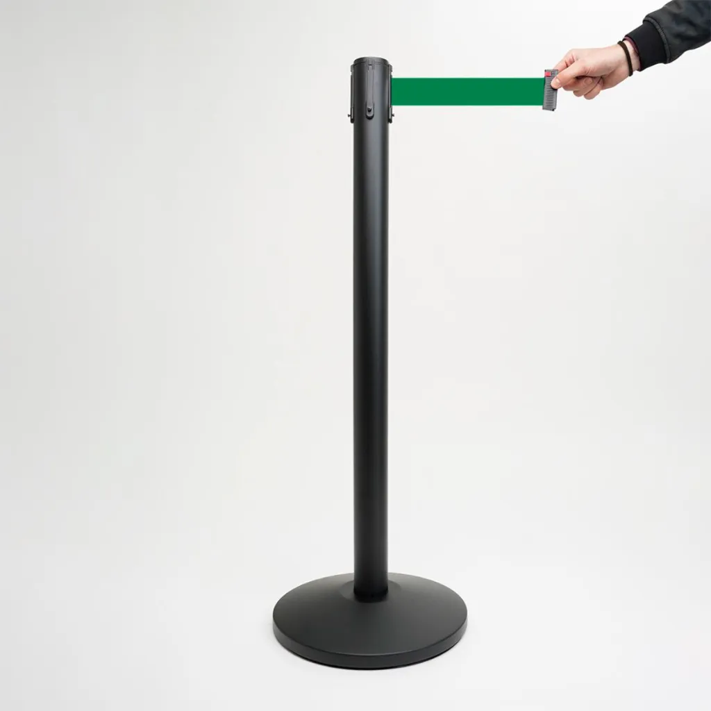 Poteau de guidage noir mat avec sangle verte et base conique professionnelle TELNALINE