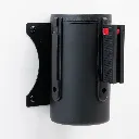 Enrouleur mural à sangle noir mat fixé au mur, sangle rétractée dans le boîtier TELNALINE