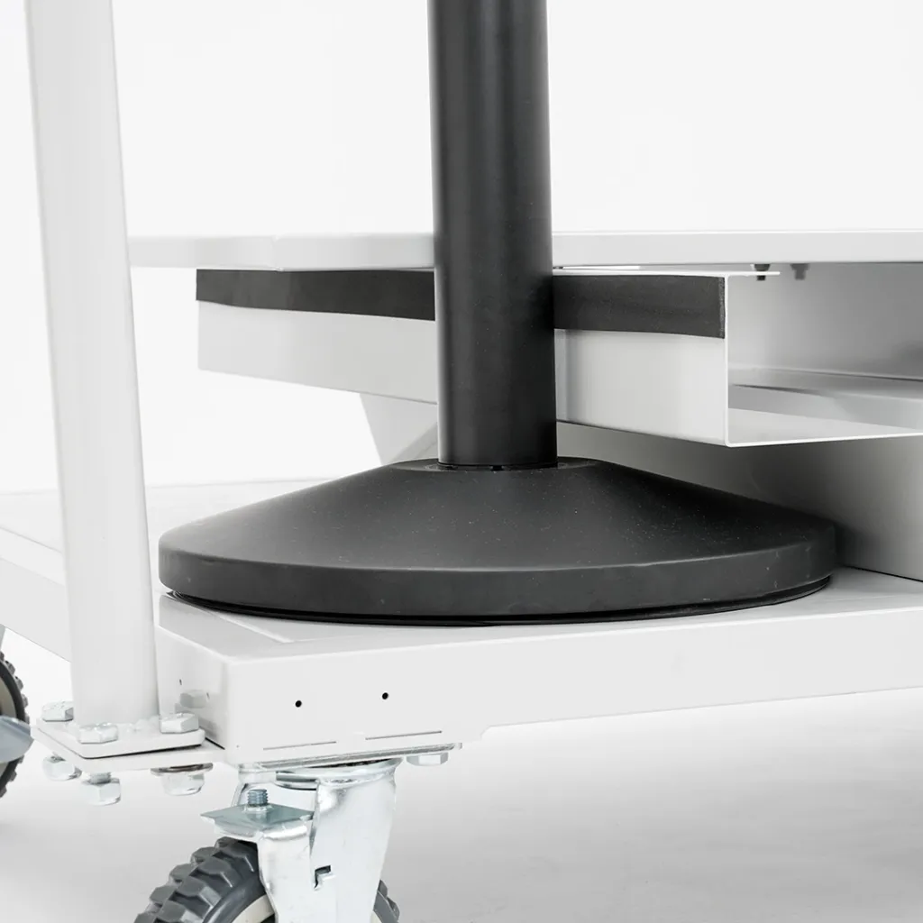 Détail insertion d'un poteau de guidage noir dans le logement du chariot TELNALINE®