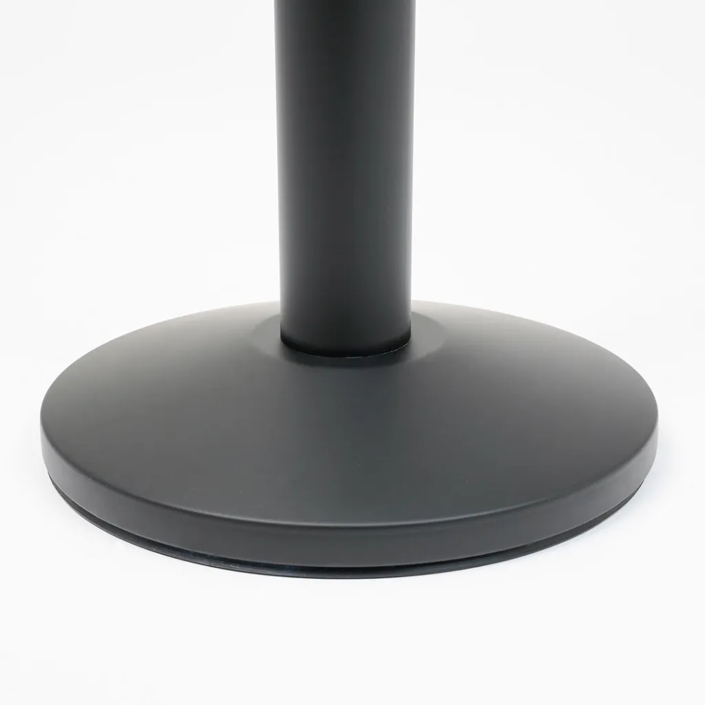 Détail de la base ronde du poteau de guidage finition noir mat TELNALINE