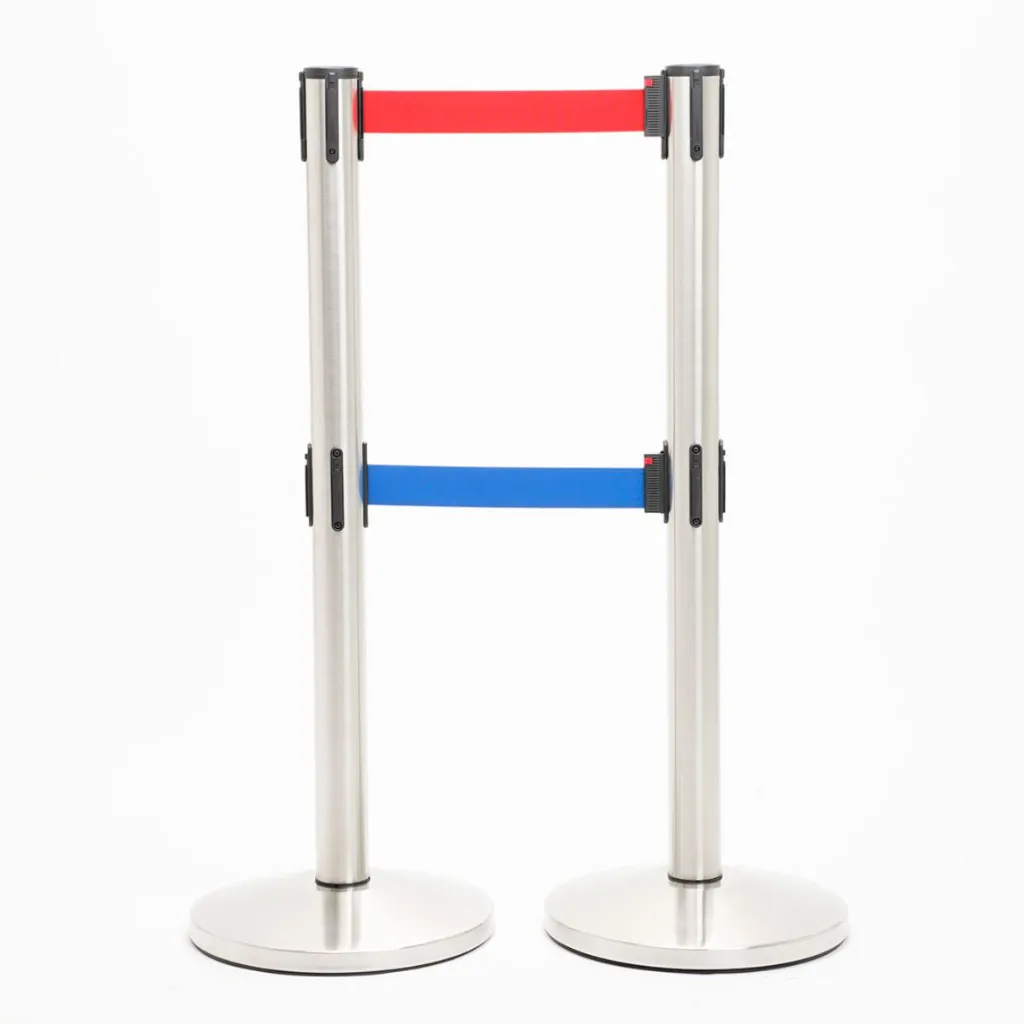 Poteau de guidage en acier brossé avec double sangle rétractable 2 x 3 mètres TELNALINE