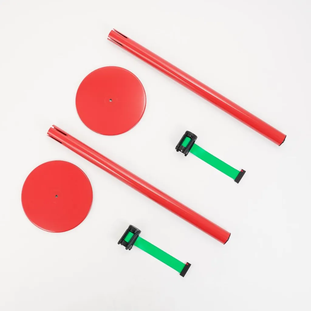 poteaux-guidage-rouge-sangle-verte-kit-demonté.webp
