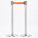 Poteaux de guidage acier brossé avec sangle orange vue ensemble professionnel TELNALINE