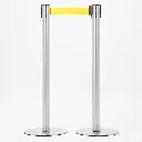 Poteaux de guidage acier brossé avec sangle jaune vue ensemble professionnel TELNALINE